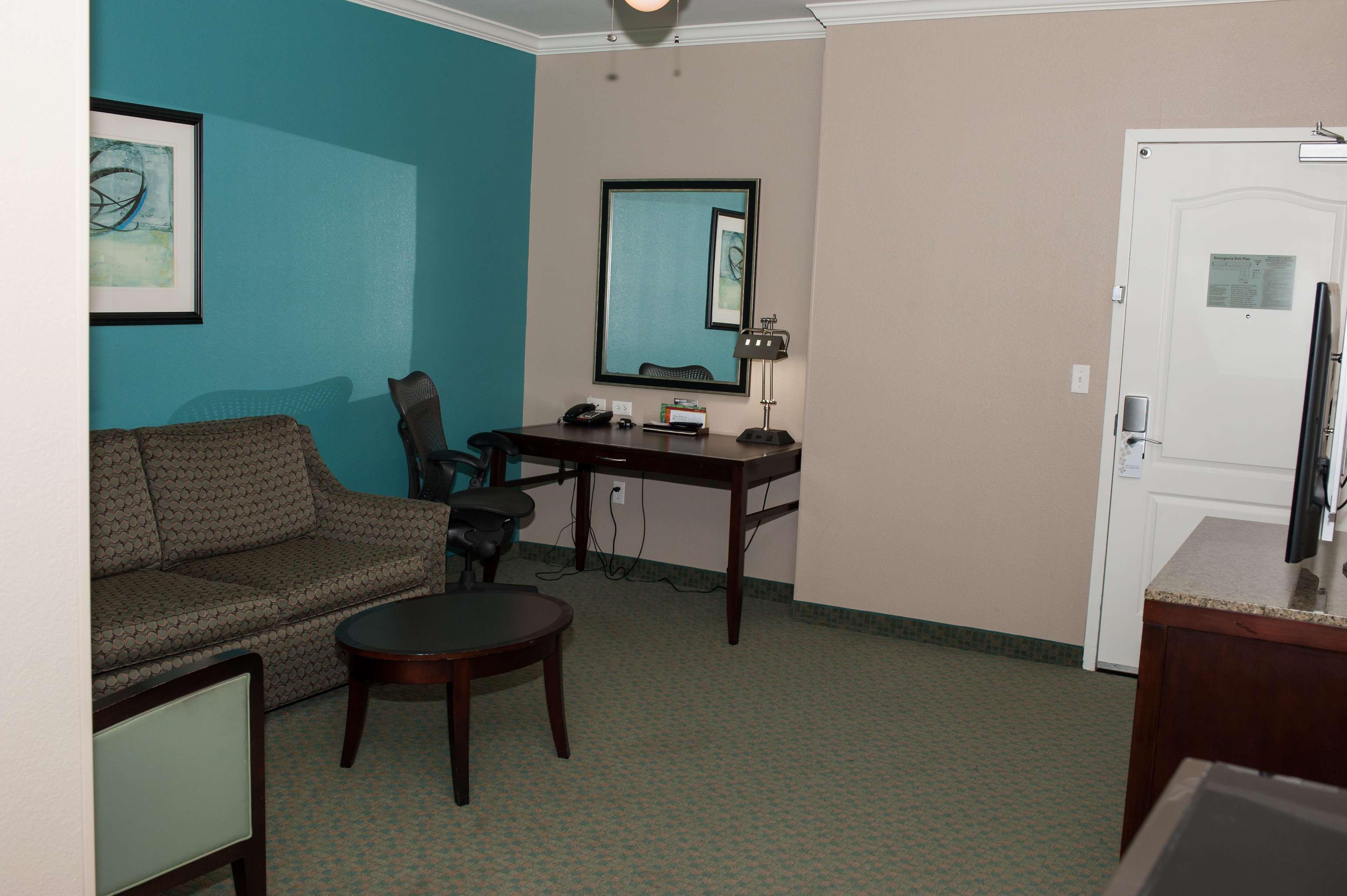 Hilton Garden Inn Tyler Buitenkant foto
