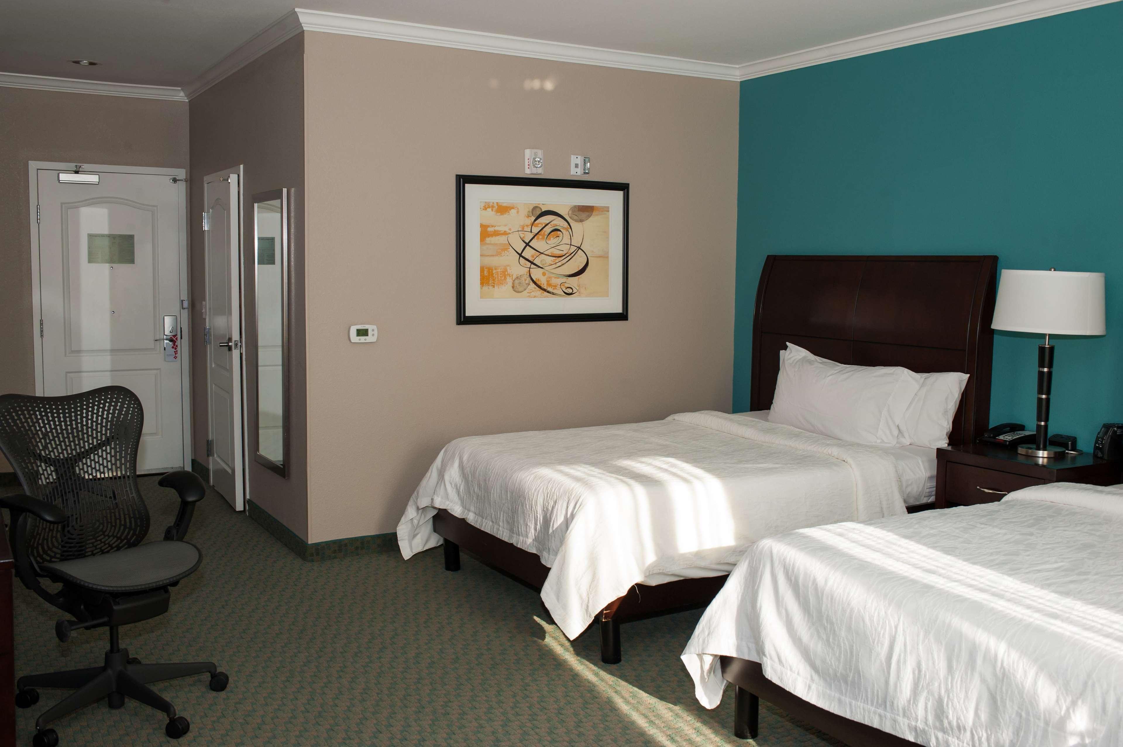 Hilton Garden Inn Tyler Buitenkant foto