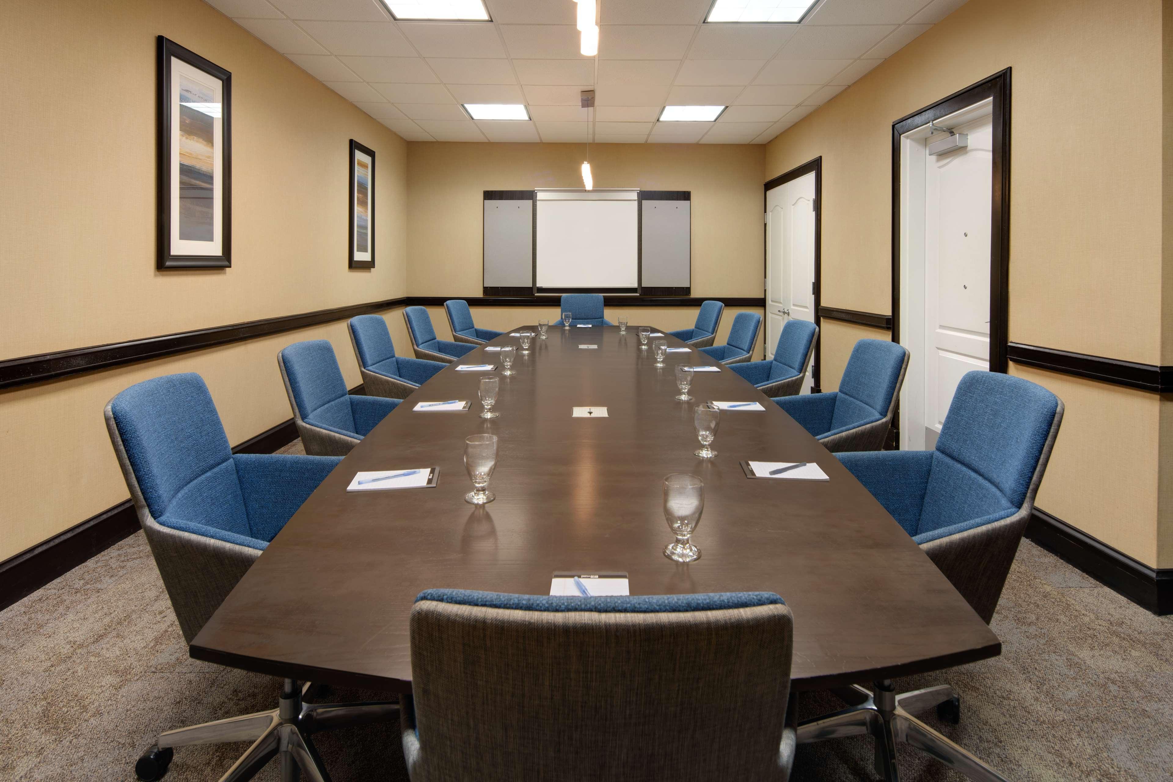 Hilton Garden Inn Tyler Buitenkant foto