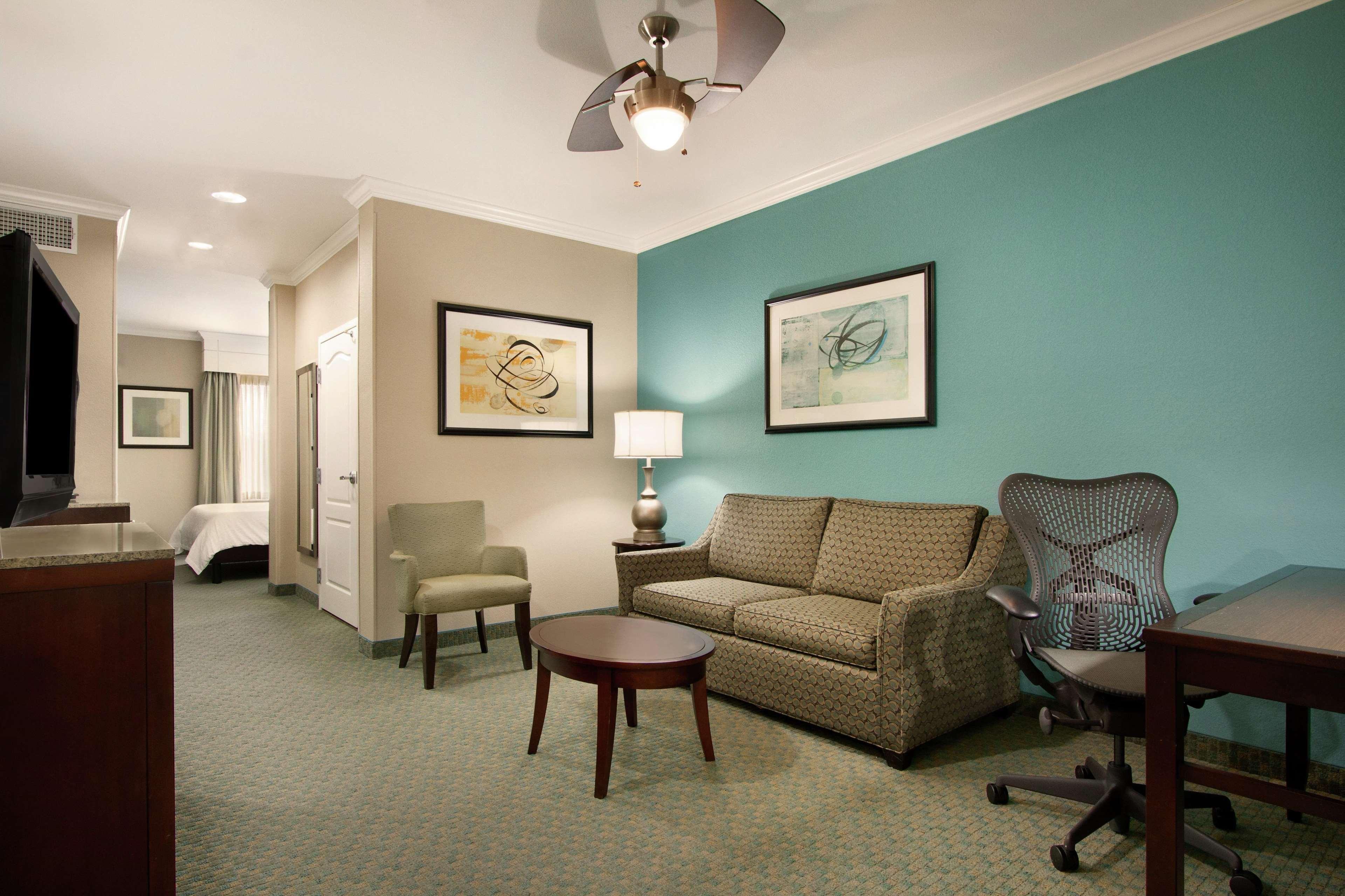 Hilton Garden Inn Tyler Buitenkant foto
